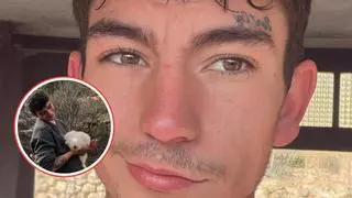 Javi (23 años) superó una depresión y vive en una casa de dos plantas en el bosque: ”La vida me ha cambiado”