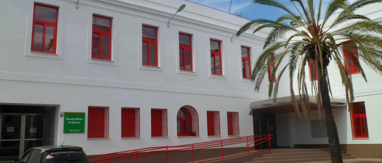 Sede de la Escuela Oficial de Idiomas de Merida, en la antigua Escuela Politécnica.