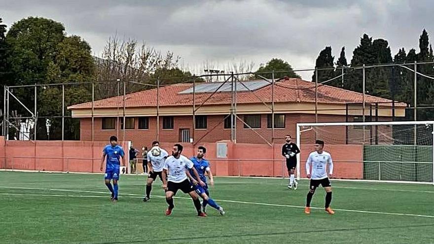 El clamor contra el racismo en el fútbol une a Benifairó y a Oliva