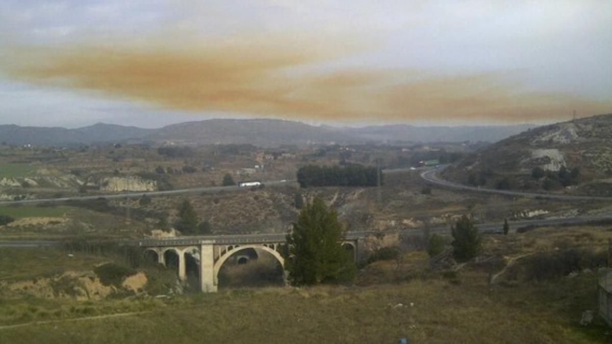 La nube tóxica en Igualada.