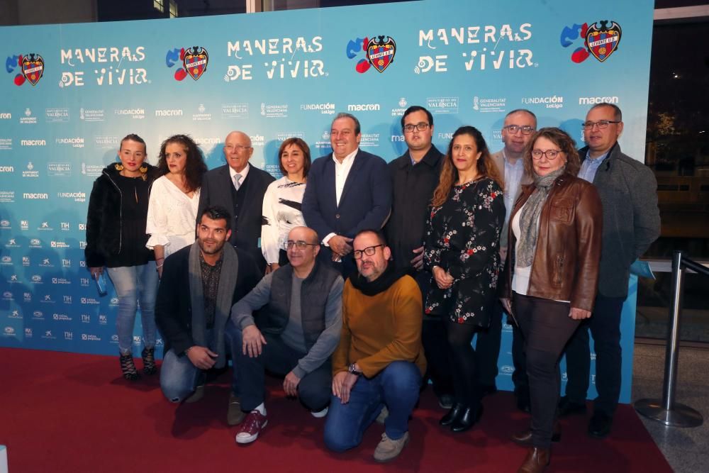 El Levante UD y su Fundación presentan la película levantinista "Maneras de vivir"