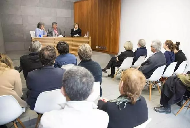 Apertura de la muestra 'Lola Massieu. Impulso abstracto'