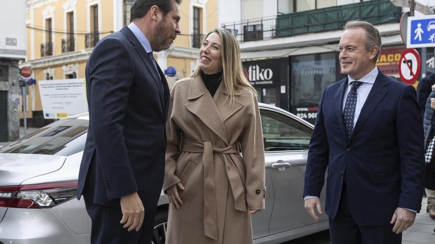 El nuevo Alvia llegará en verano a Extremadura pero el Avant sigue sin fecha