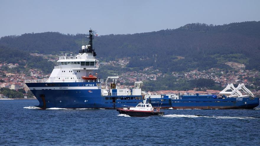 El &#039;Ártabro&#039; localiza la estructura de un barco en la zona donde se hundió el Pitanxo