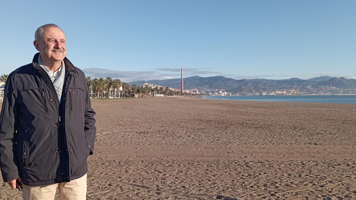 Carlos de Palma, esta semana en la playa de la Misericordia.