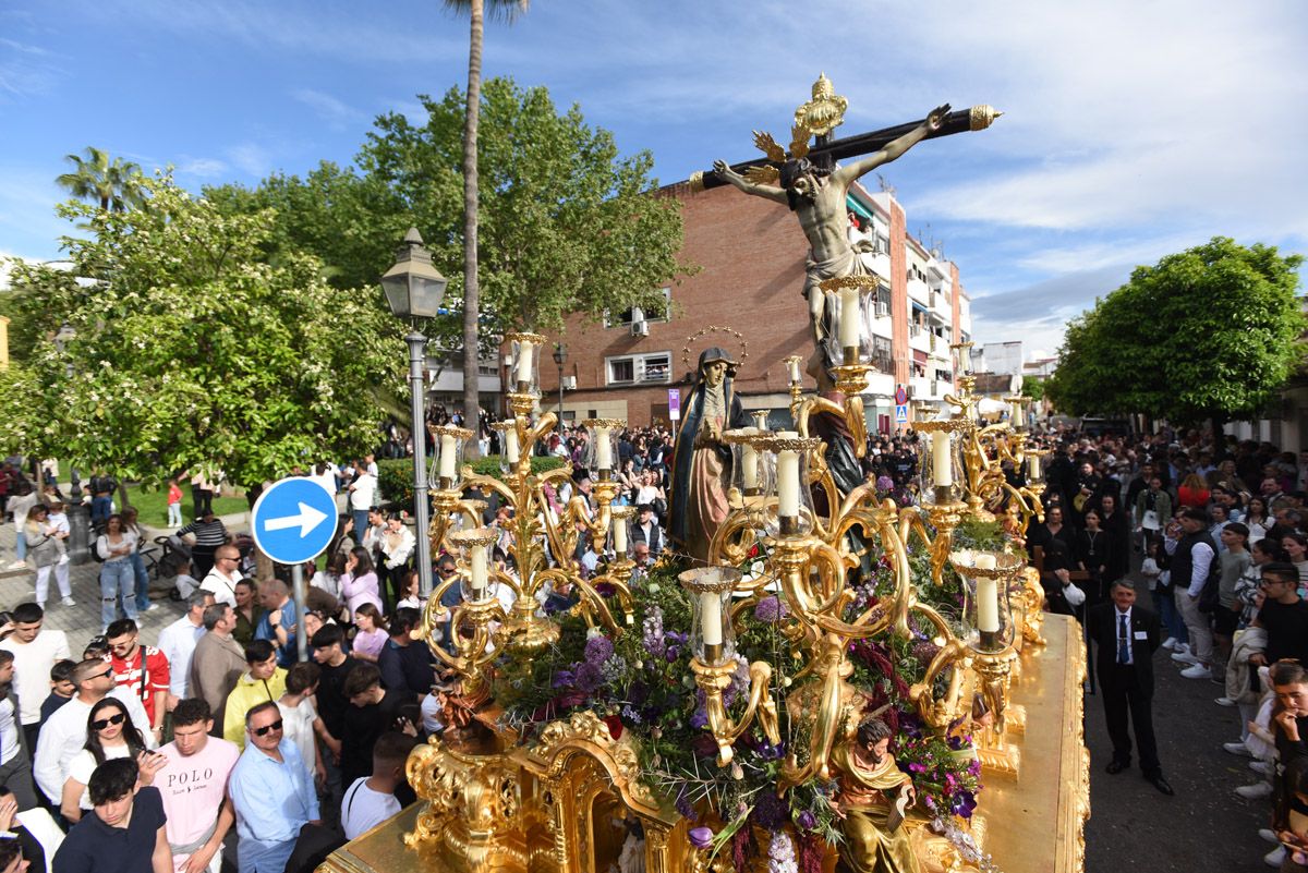 La hermandad del Amor, en imágenes