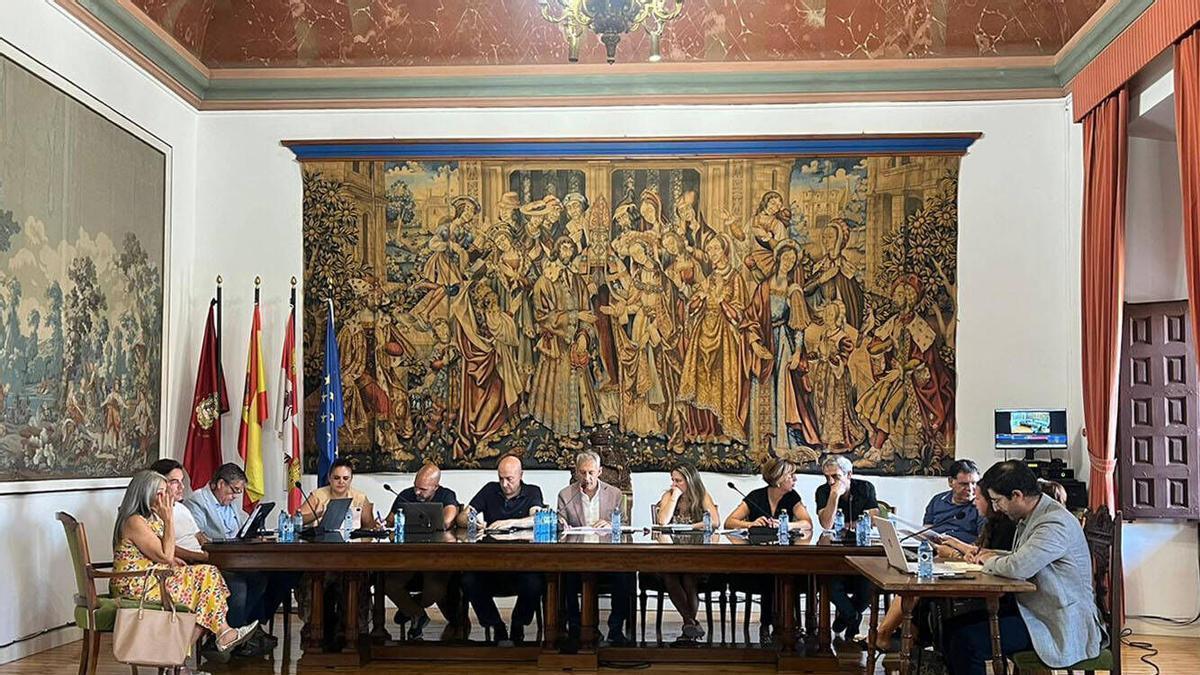 Pleno de Agosto 2026, Toro