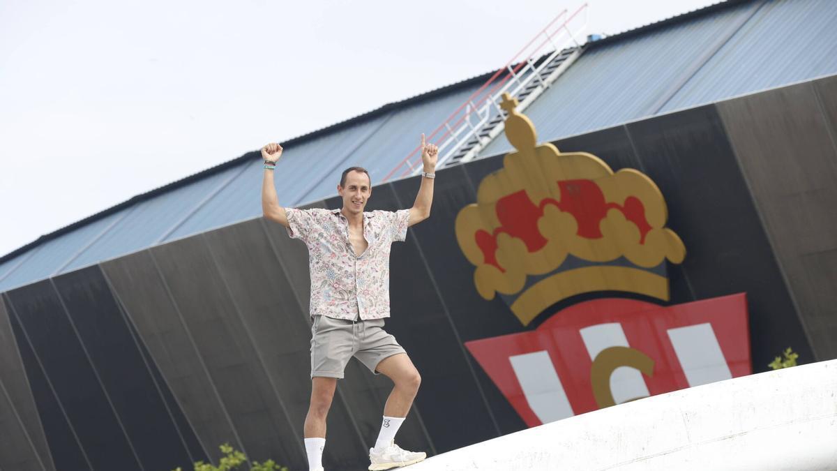 El corredor ucraniano que se echo una carrera sobre el arco del puente del Piles