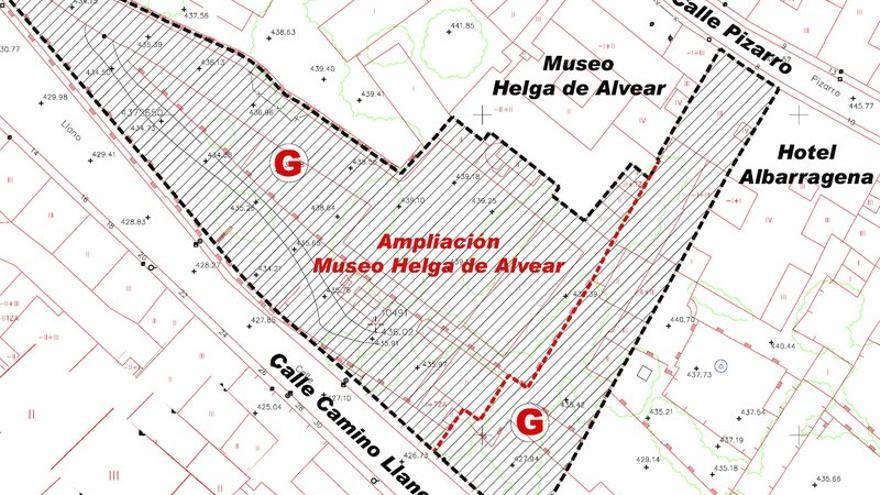 Presentan ante el juzgado de Cáceres una demanda para paralizar la obra del Helga de Alvear