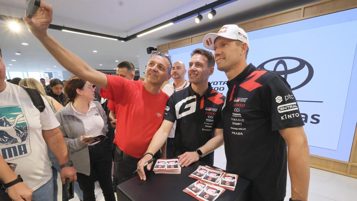Encuentro del equipo Toyota que participa en el Rally Islas Canarias