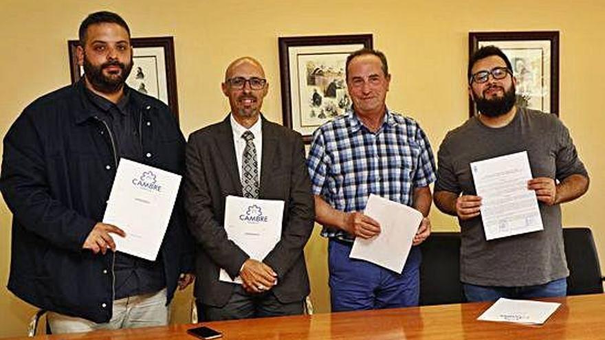 Carballada, Amoedo, González y Cubeiro, ayer, en la Facultad de Derecho.