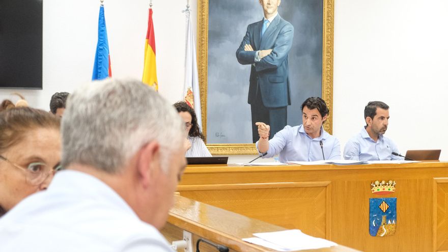 Sueña Torrevieja alerta del déficit estructural del presupuesto y el PP le resta importancia