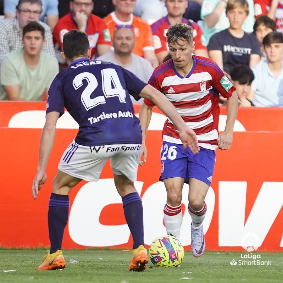 En imágenes: así fue la derrota del Real Oviedo en Granada