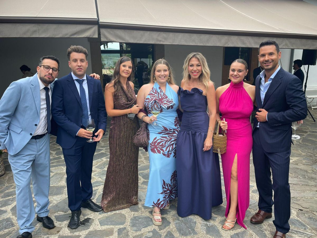 Compañeros del programa de Antena 3 "Y ahora Sonsoles" en la boda.