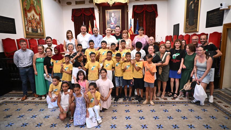 Ángela Carrillo: "Con Vacaciones en Paz hemos traído niños y a sus hijos, no quisiera traer nietos"
