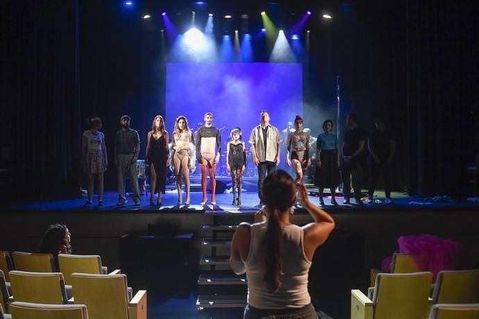 18-07-19 GENTE Y CULTURA. TEATROGUINIGUADA. LAS PALMAS DE GRAN CANARIA. Cabare. Reportaje sobre el show final del Big Bang Festival. Ensayo general. Fotos: Juan Castro.  | 18/07/2019 | Fotógrafo: Juan Carlos Castro