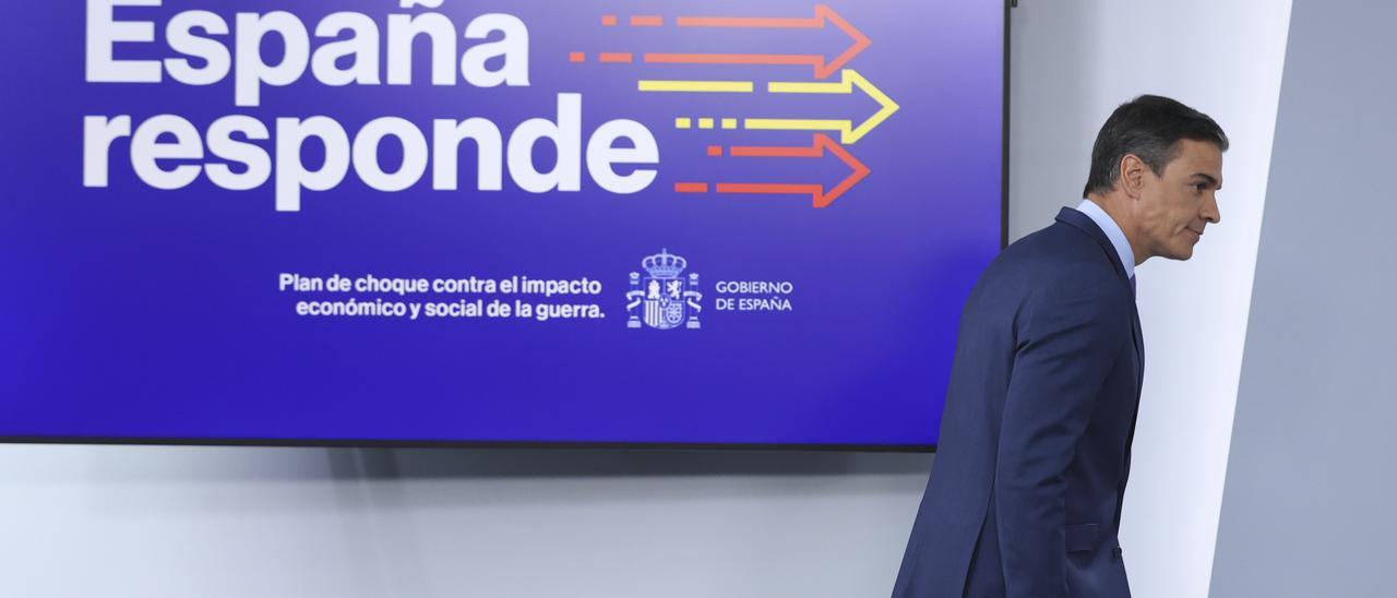 El Gobierno presenta un potente paquete de medidas para paliar los efectos de la inflación