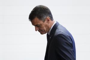 Sánchez acusa Feijóo de ser «nociu per a la societat» i promet una «investidura autèntica»