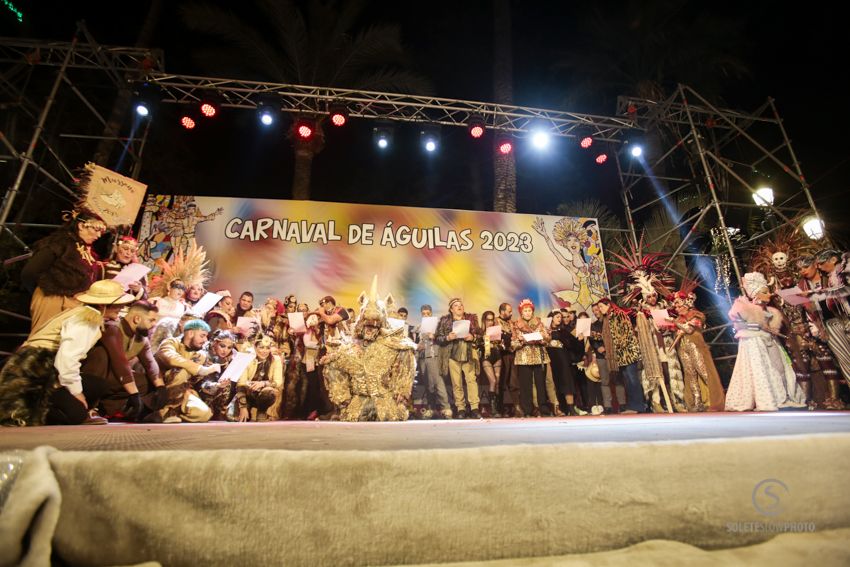 Suelta de la Mussona en el Carnaval de Águilas