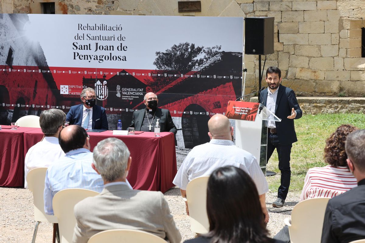 El conseller de Educación, Cultura y Deporte, Vicent Marzà, reivindicó el estímulo económico que supondrá el proyecto.