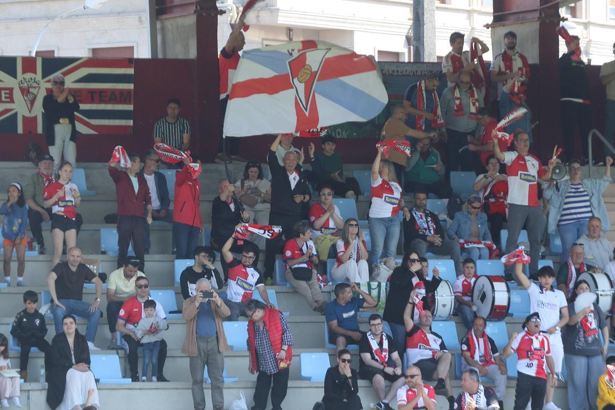 La afición arlequinada ve más cerca que nunca el ascenso.