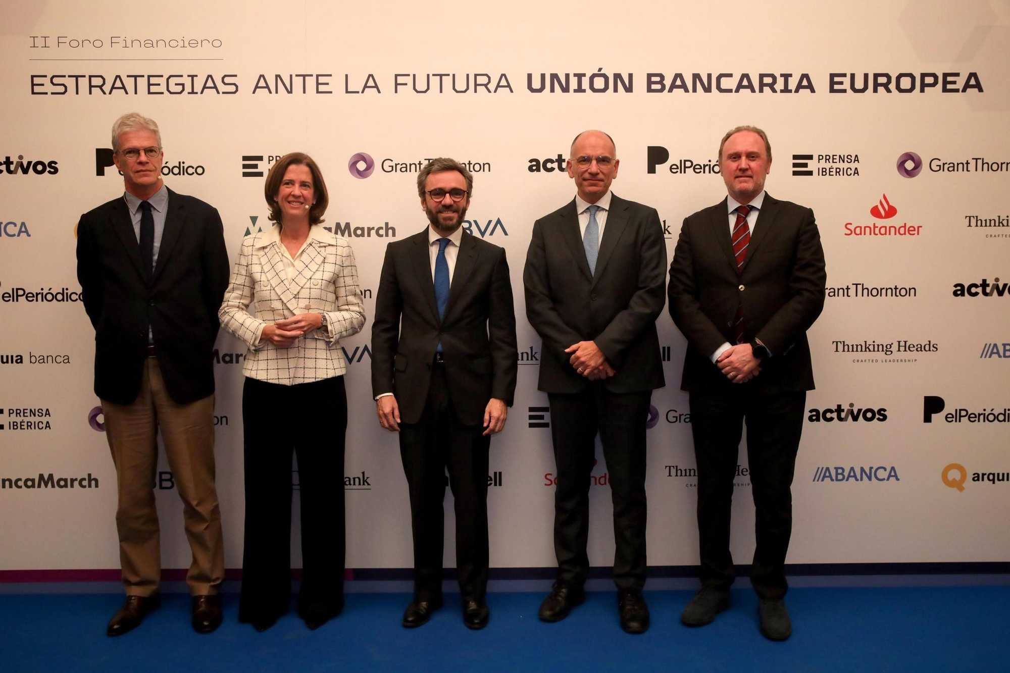 Martí Saballs, director de Información Económica de Prensa Ibérica; Alejandra Kindelán (AEB); Aitor Moll, CEO de Prensa Ibérica; Enrico Letta, presidente del Instituto Jacques Delors y Ramón Galcerán (Grant Thornton).