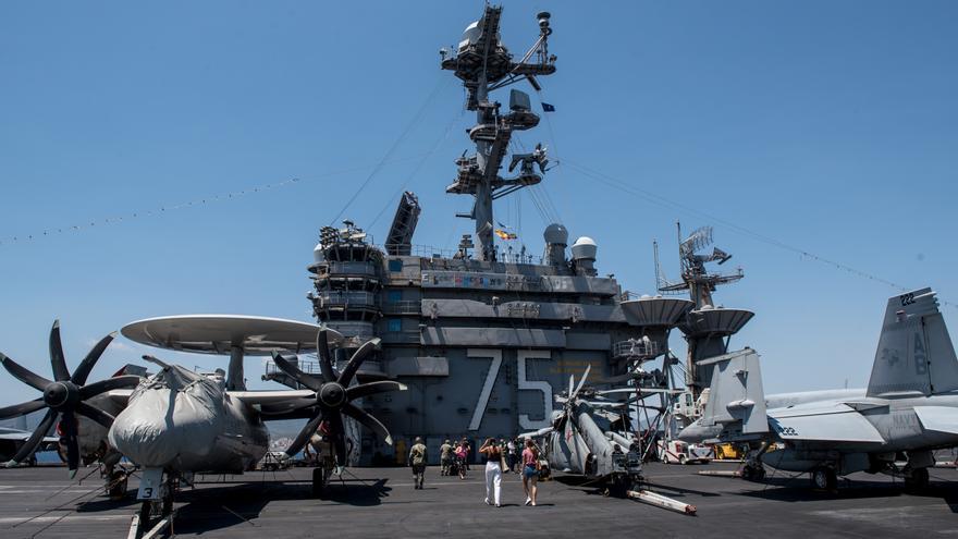 US-Flugzeugträger &quot;Harry S. Truman&quot; in der Bucht von Palma de Mallorca