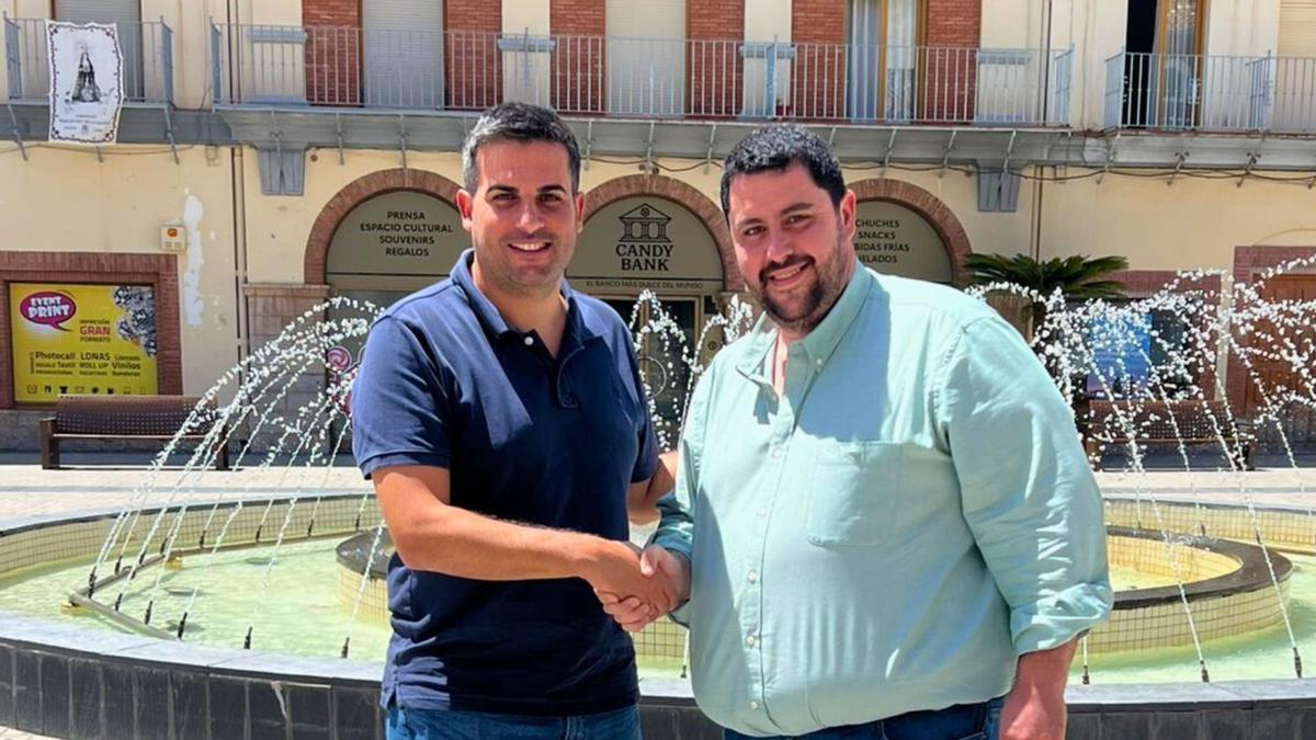 El exalcalde de Quart de les Valls y el presidente de UM, David García.