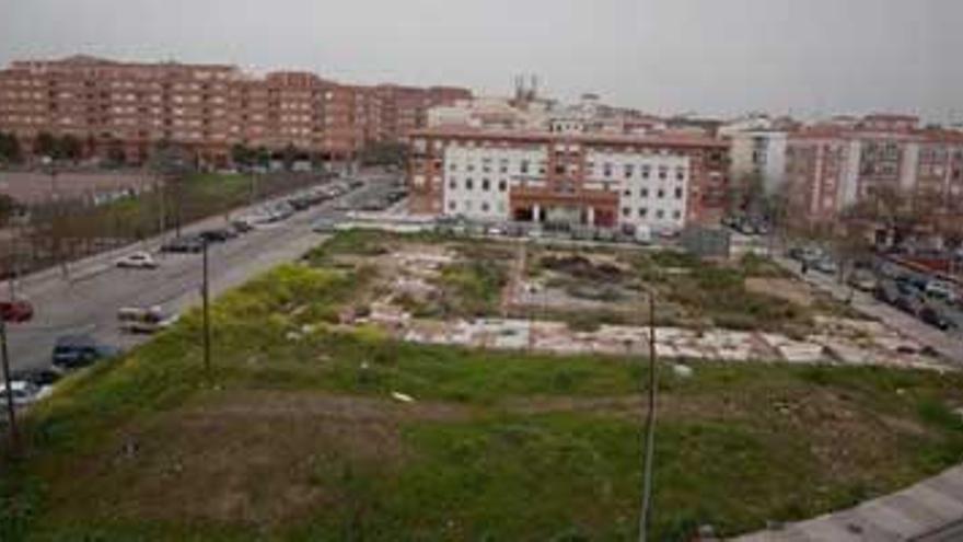 20 empresas optan a construir el edificio que culminará la promoción del Cebadero de Badajoz