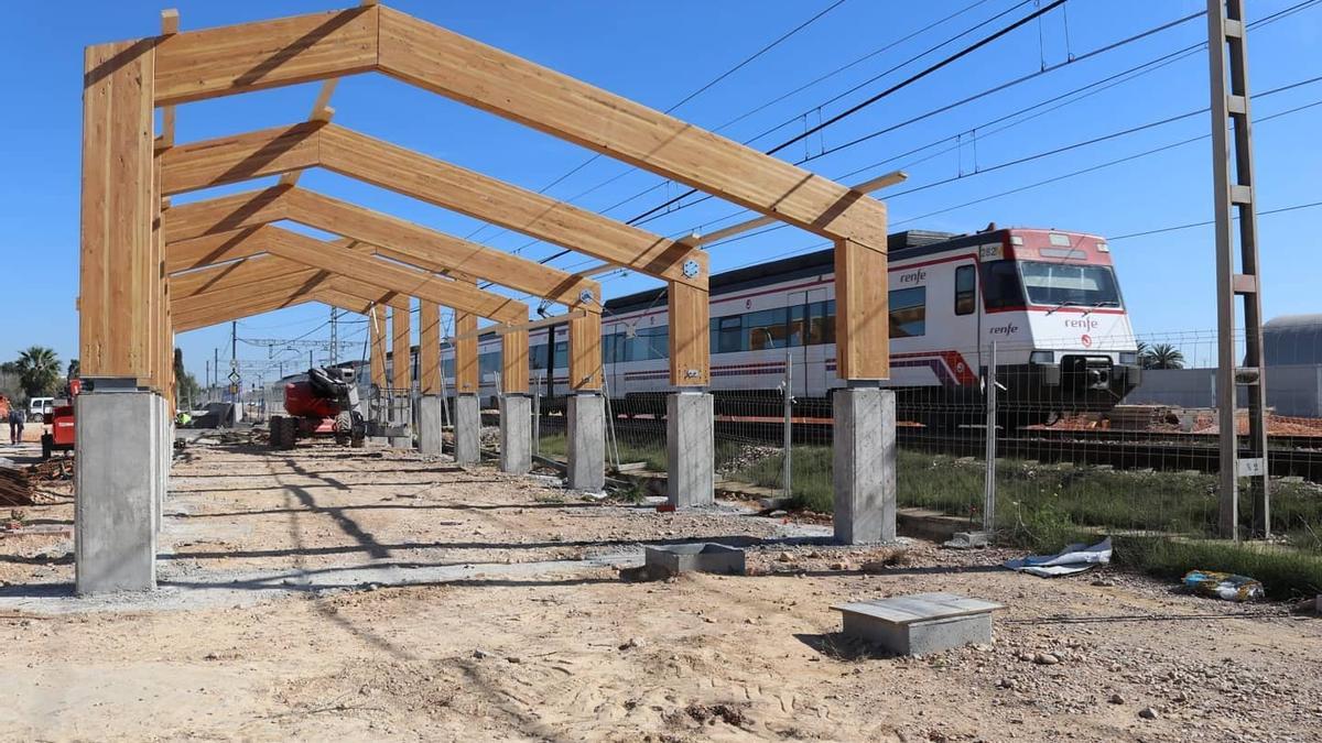 Fase inicial de construcción de la estación.