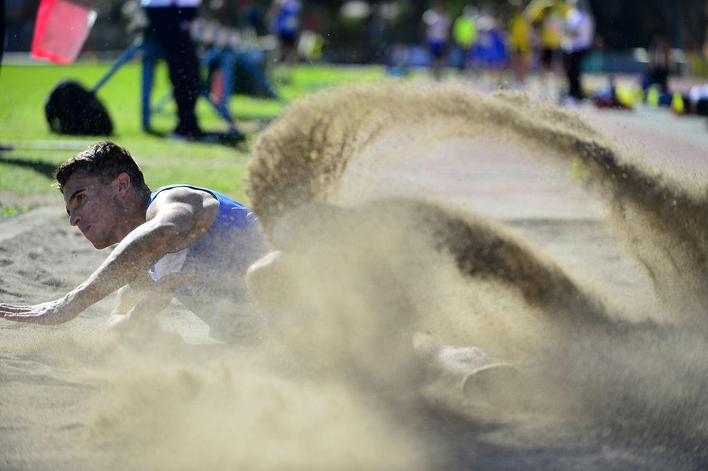 Atletismo nacional Máster sábado en la pista de Atletismo de Cartagena