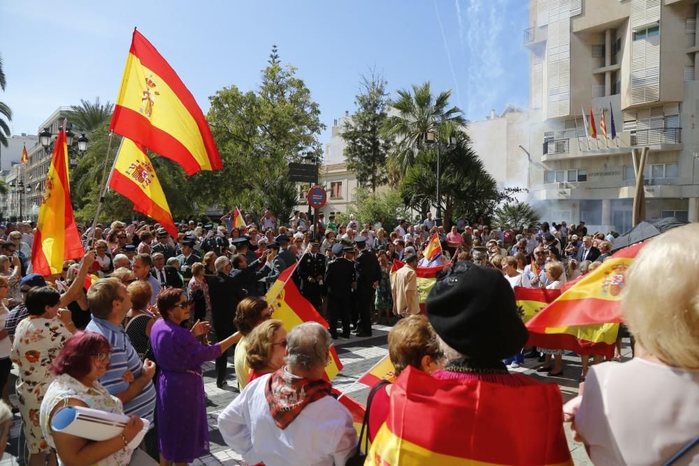 Misa y acto castrense en el cuertel de la Compañía de la Guardia Civil de Torrevieja y la Vega Baja el día de la Virgen del Pilar