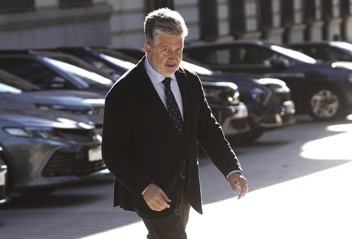 Cosidó nega haver ordenat la Kitchen i s’allunya de Villarejo