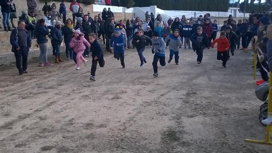 Las calderas y las «corridas» ponen el colofón al primer San Antón en fin de semana de Alcublas