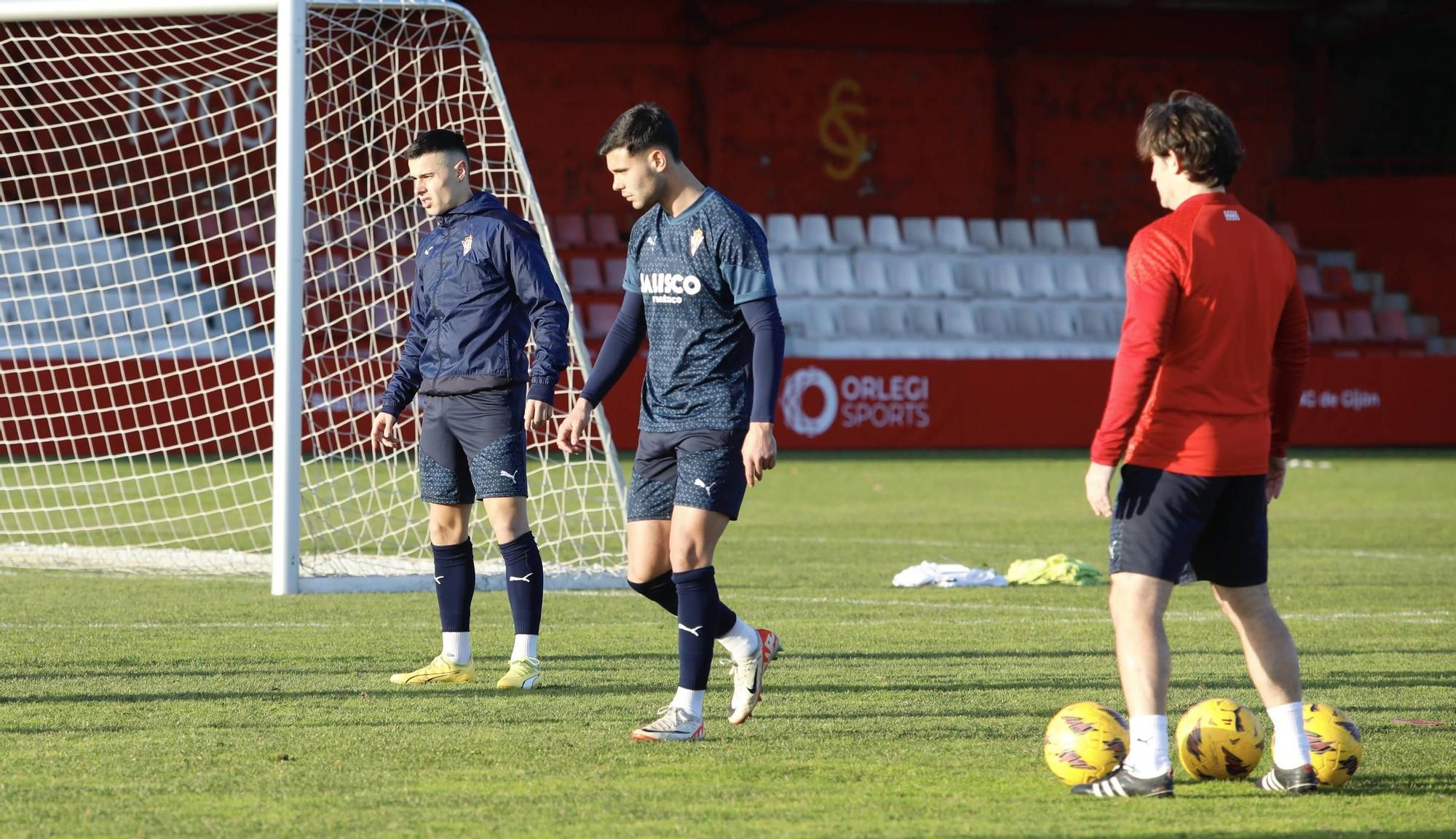 El Sporting cierra el año en medio de un gran ambiente en Mareo