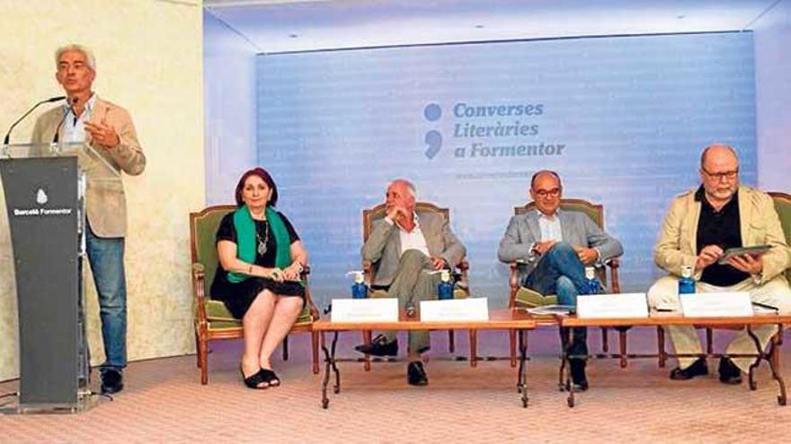 Basilio Baltasar, Marisol Schulz, Raúl Padilla, Manuel Palomar y Alberto García Ferrer.