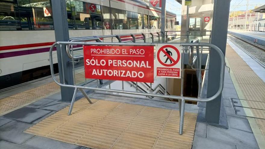 Dos averías dejan retrasos de más de una hora en los trenes de Xàtiva a València
