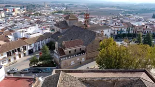 Un 'elefante' en el río: así es el importante y peculiar patrimonio de un pueblo de Córdoba