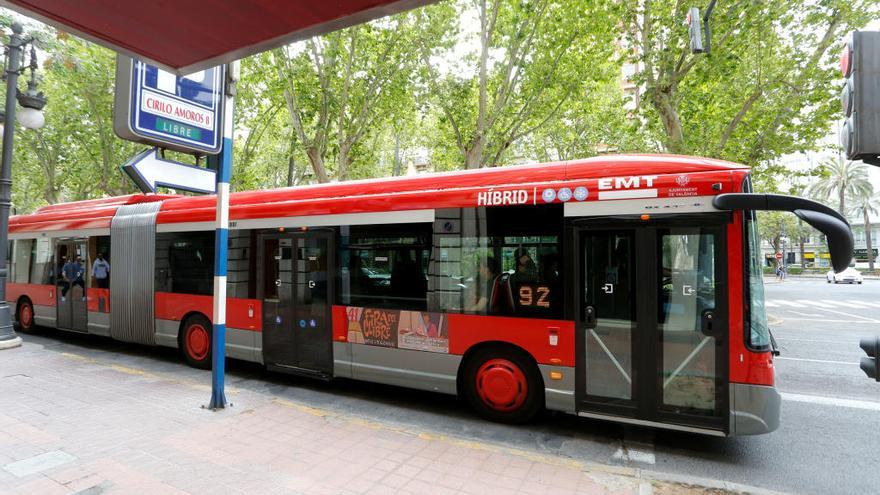 València es la única gran ciudad en la que aumentan los viajeros del bus urbano