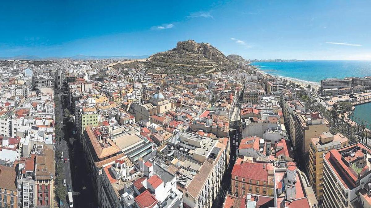 Panorámica de la ciudad de Alicante.