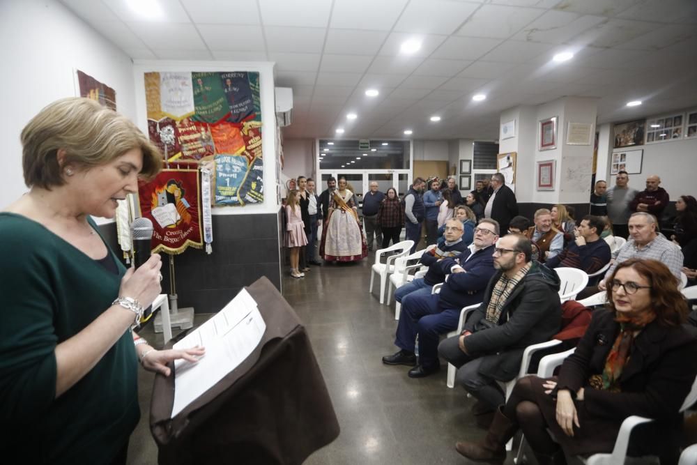 Premis Botafoc de la falla Cronista Vicent Beguer Esteve de Torrent en los que ha sido galardonada la edición de l'Horta de Levante EMV.