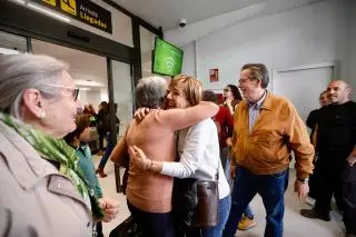Los primeros pasajeros de la conexión de Córdoba con Canarias: "Esto es un auténtico lujo"