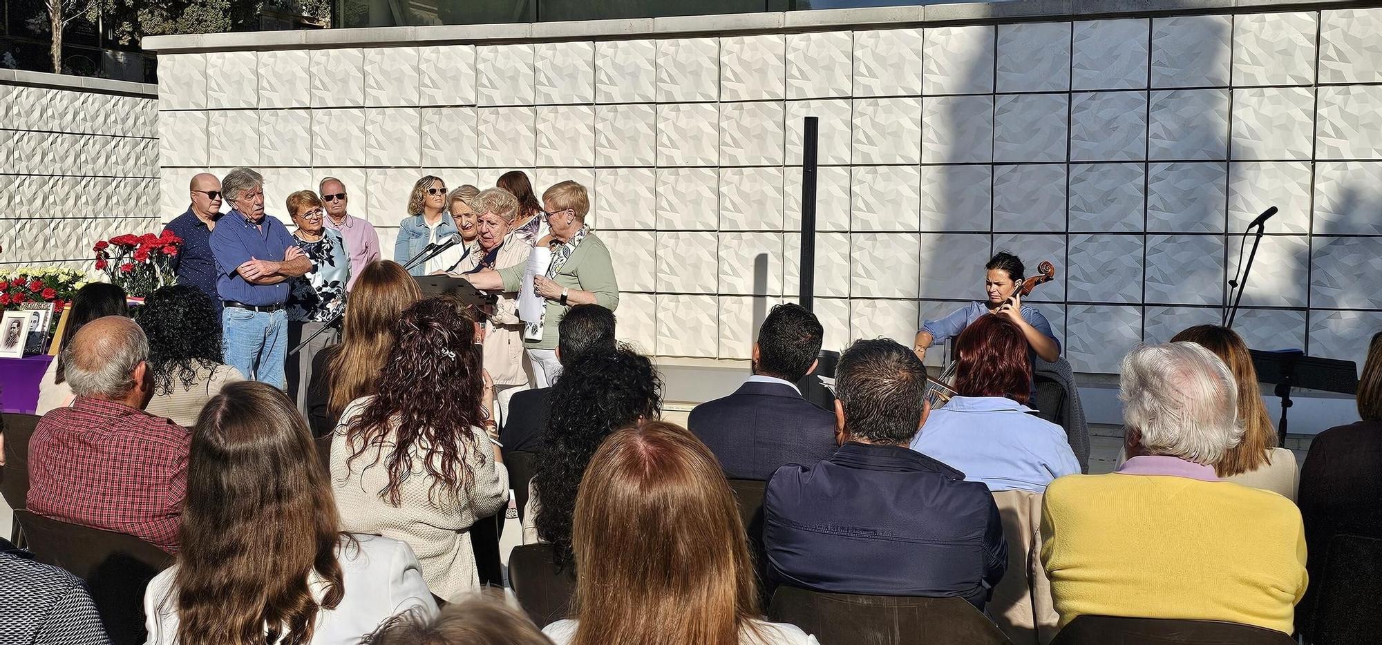 Homenaje de Tavernes de la Valldigna a los fusilados en Paterna