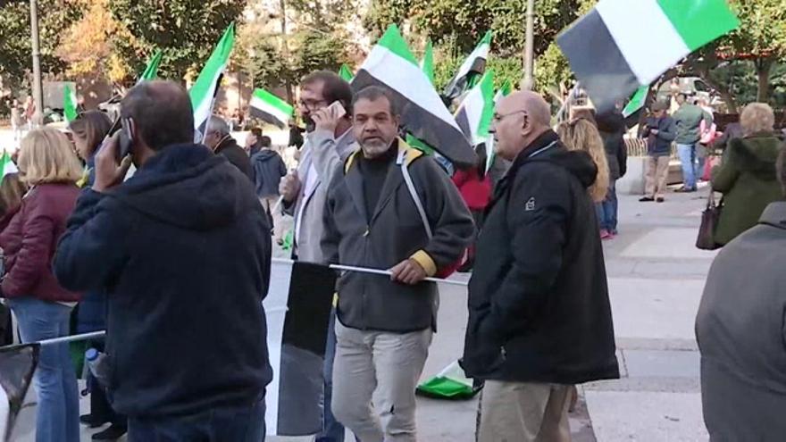 Cientos de personas se manifiestan en Madrid por un tren digno para Extremadura