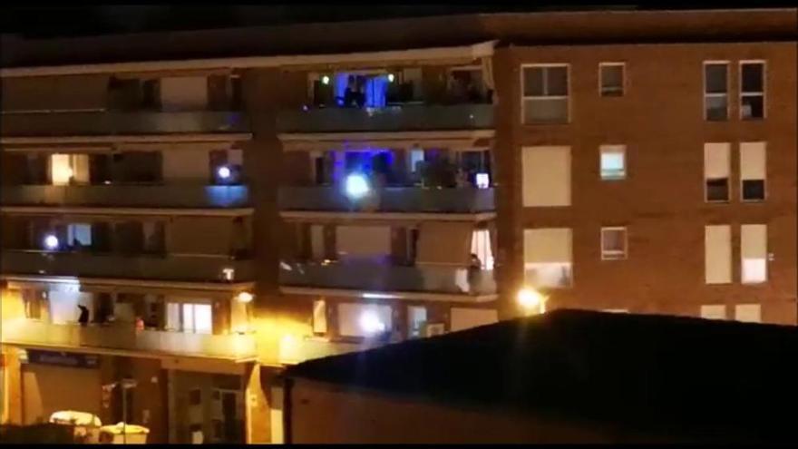 Quan els balcons es converteixen en una festa