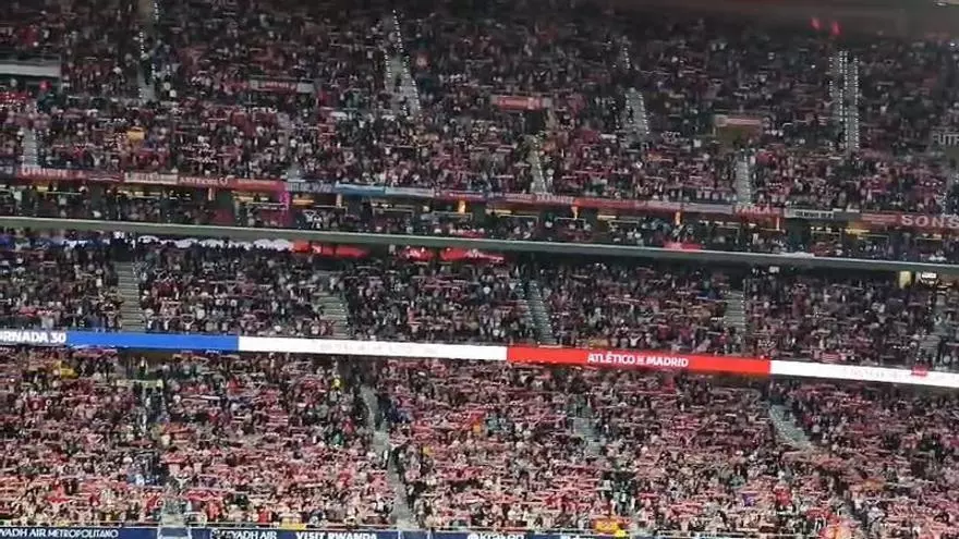 Así ha sido el ambiente del Metropolitano previo al pitido inicial