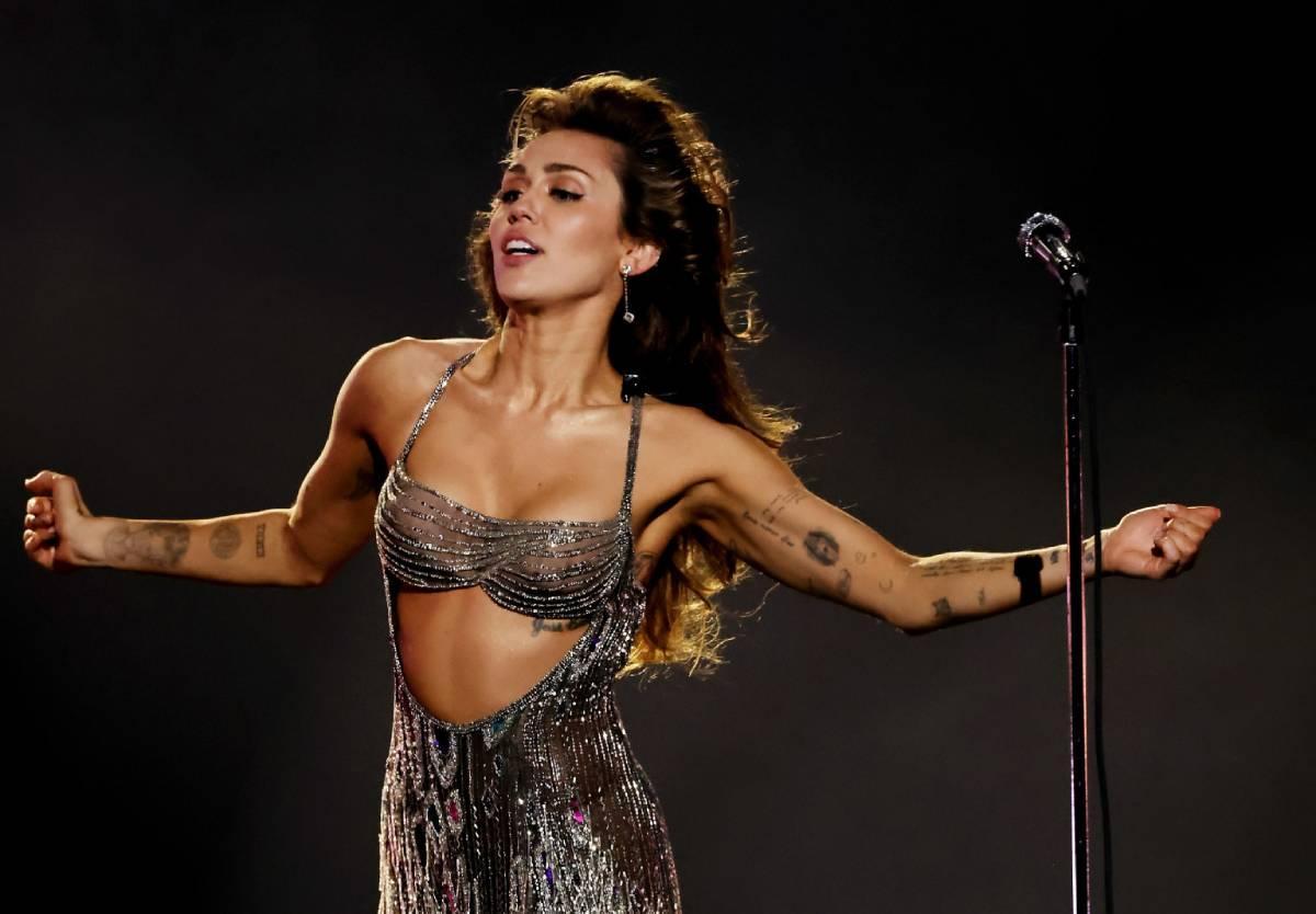 ¿Qué opina la madre de Miley Cyrus sobre su relación con Maxx Morando?