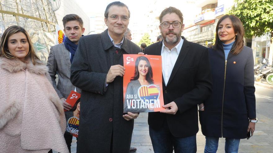 Cs anima a los catalanes que viven en Murcia a votar