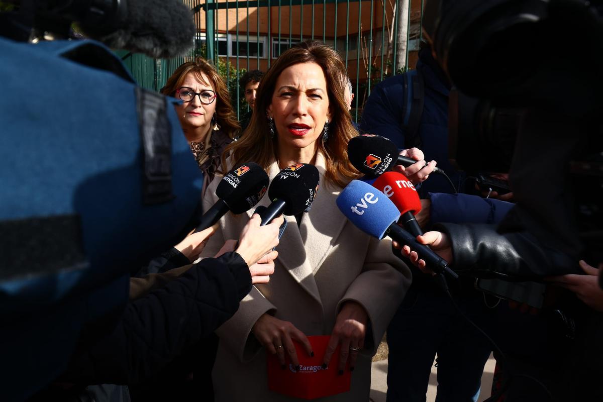 Natalia Chueca, este miércoles en el barrio de Las Fuentes de Zaragoza.