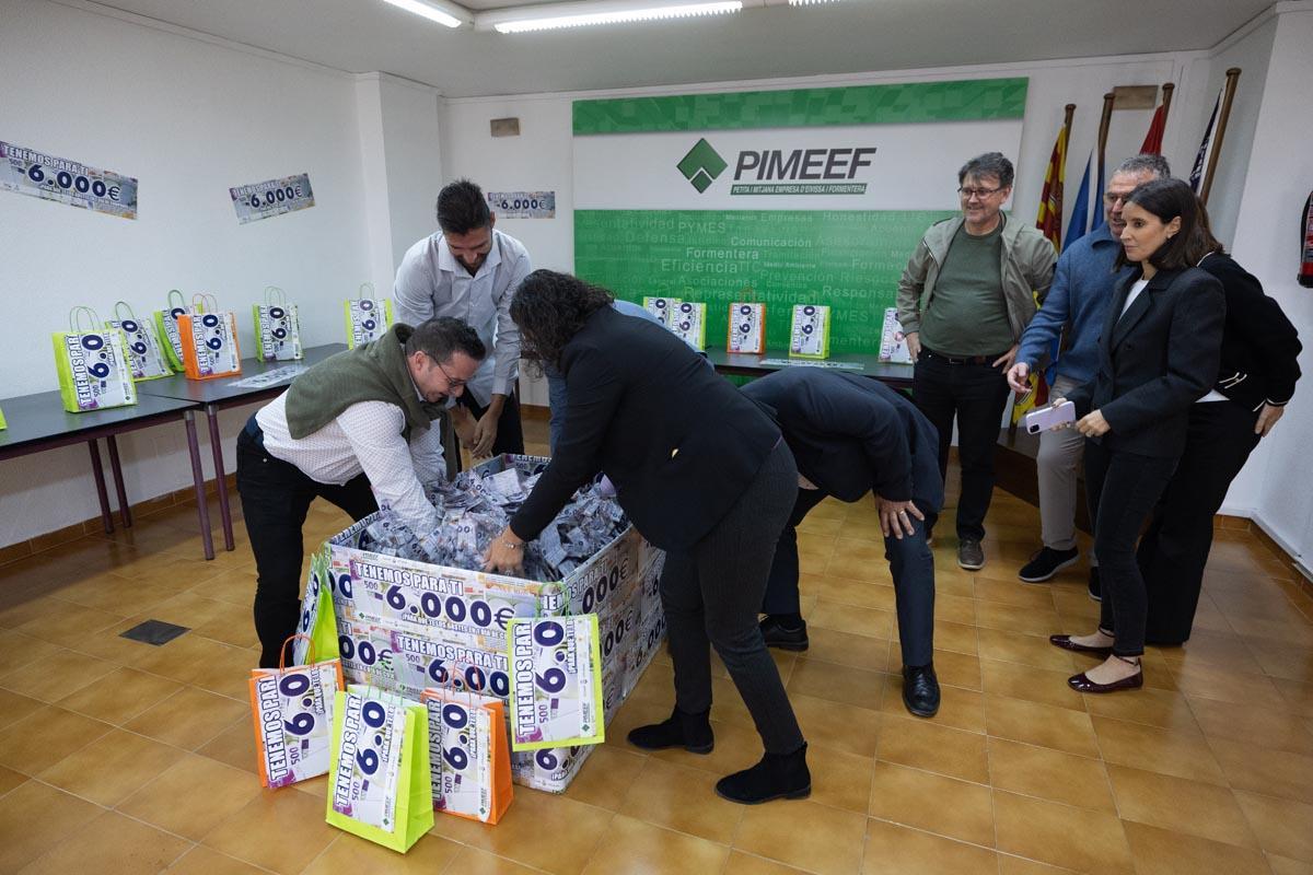 Galería: Los 6.000 euros de la Pimeef para gastar en compras ya tienen dueña